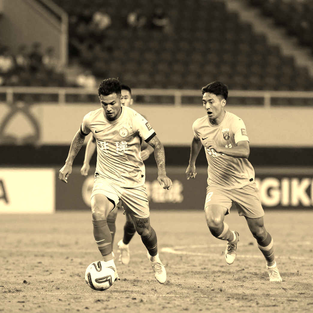 Kỳ chuyển nhượng V.League: Bản đồ tiền bạc ẩn sau những thương vụ không giá