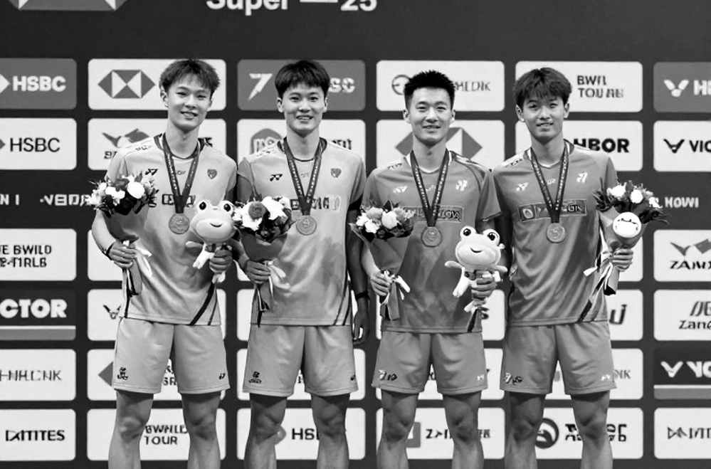 Loh Kean Yew và Kunlavut Vitidsarn: Trận chung kết Asian Games được viết bằng sự im lặng