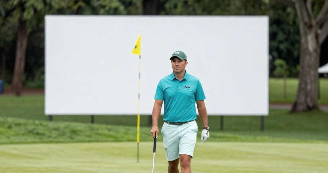 Paul Casey dẫn đầu Omega European Masters sau vòng thứ hai với cú ghi điểm 7 dưới par 63 Paul Casey dẫn đầu Omega European Masters sau vòng thứ hai với cú ghi điểm 7 dưới par 63