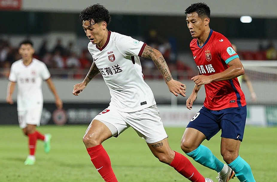 Azteca mở cửa: América đón Chivas và một ký ức dài hơn chín mươi phút Azteca mở cửa: América đón Chivas và một ký ức dài hơn chín mươi phút