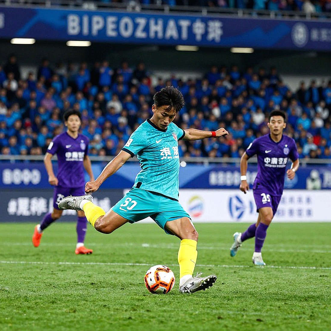 Vé rẻ không mua được chỗ ngồi: bài toán 27.000 chỗ của Việt Nam ở ASEAN Cup 2026 Vé rẻ không mua được chỗ ngồi: bài toán 27.000 chỗ của Việt Nam ở ASEAN Cup 2026