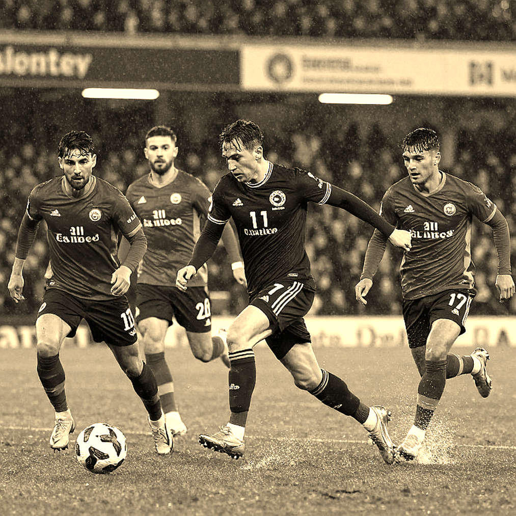 Sổ chi tiêu tháng Giêng và tiếng ồn tháng Sáu: cấu trúc tài chính V.League nhìn từ phòng thay đồ Sổ chi tiêu tháng Giêng và tiếng ồn tháng Sáu: cấu trúc tài chính V.League nhìn từ phòng thay đồ