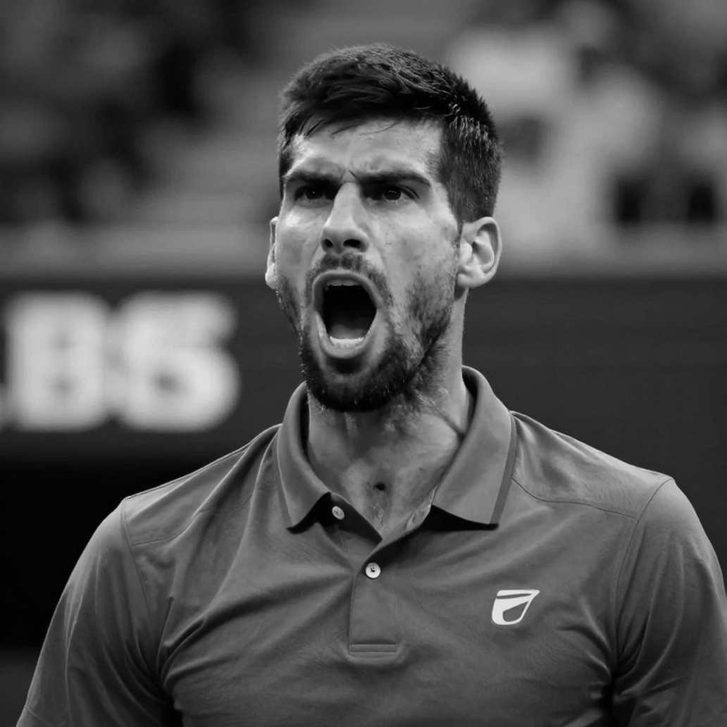 Alcaraz cứu hai match point trước Fritz: Khi 42 winner và 30 lỗi tự đánh hỏng cùng đứng về một phía Alcaraz cứu hai match point trước Fritz: Khi 42 winner và 30 lỗi tự đánh hỏng cùng đứng về một phía
