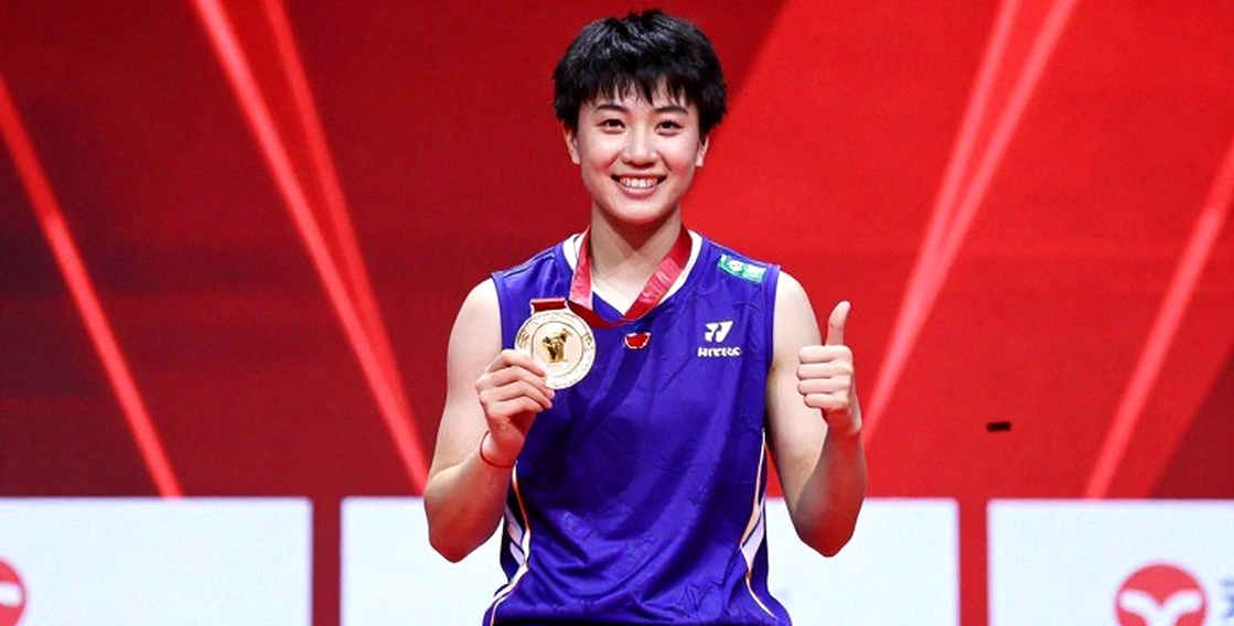 PV Sindhu dừng bước ở tứ kết Asian Games 2026: Chiến thắng 21-11 không đủ để hóa giải cú ngược dòng của Chen Yufei