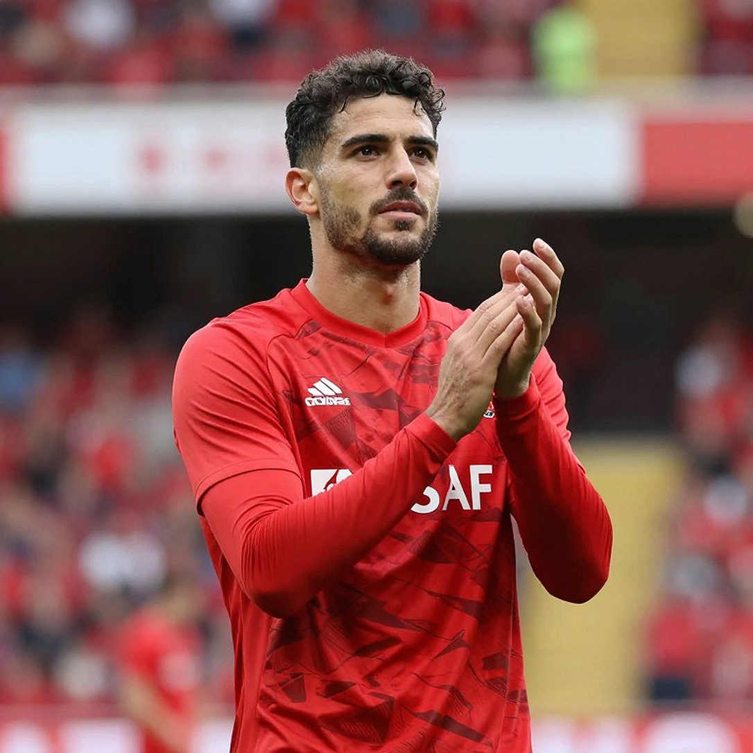 Bastoni and the Usual Trap: When a Centre-Back Has to Carry the Blame for All of Italian Football Bastoni and the Usual Trap: When a Centre-Back Has to Carry the Blame for All of Italian Football