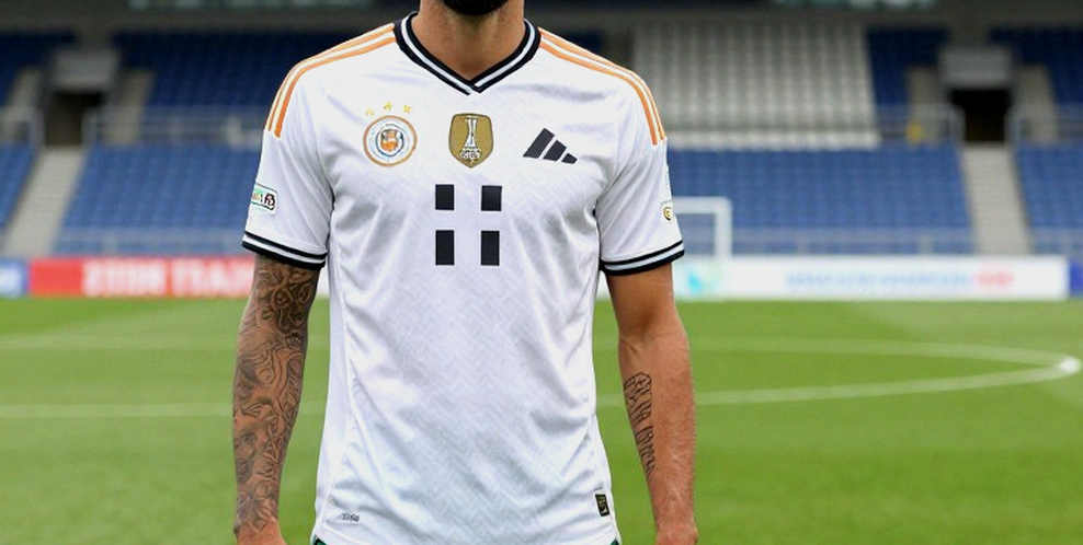 Ouazane, Ajax và vết nứt bị chôn trong danh sách đội tuyển Morocco Ouazane, Ajax và vết nứt bị chôn trong danh sách đội tuyển Morocco