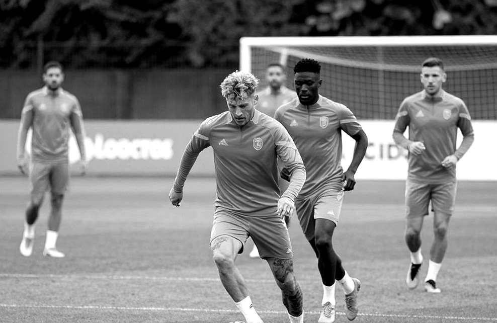 PSG mất Nuno Mendes: bài toán Yamal không nằm ở cánh trái, mà ở cả hai cánh