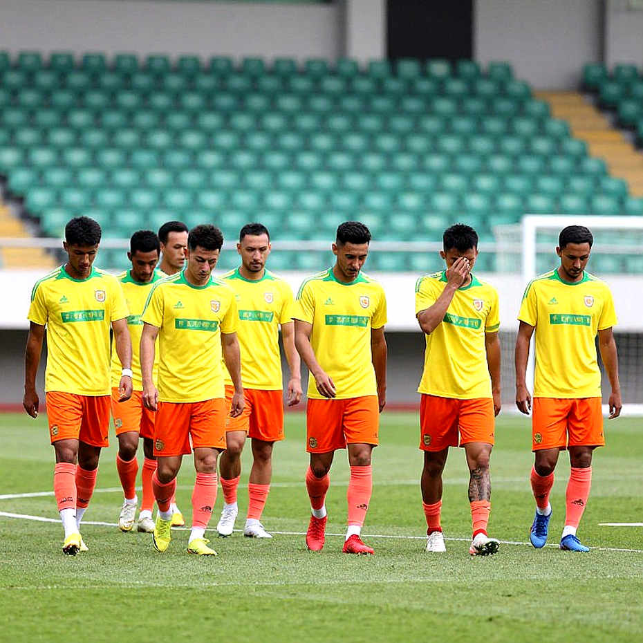 Flemming ấn định phút bù giờ, Kluivert gỡ hòa: Hai trận mở màn và những dấu hiệu bị bỏ qua Flemming ấn định phút bù giờ, Kluivert gỡ hòa: Hai trận mở màn và những dấu hiệu bị bỏ qua