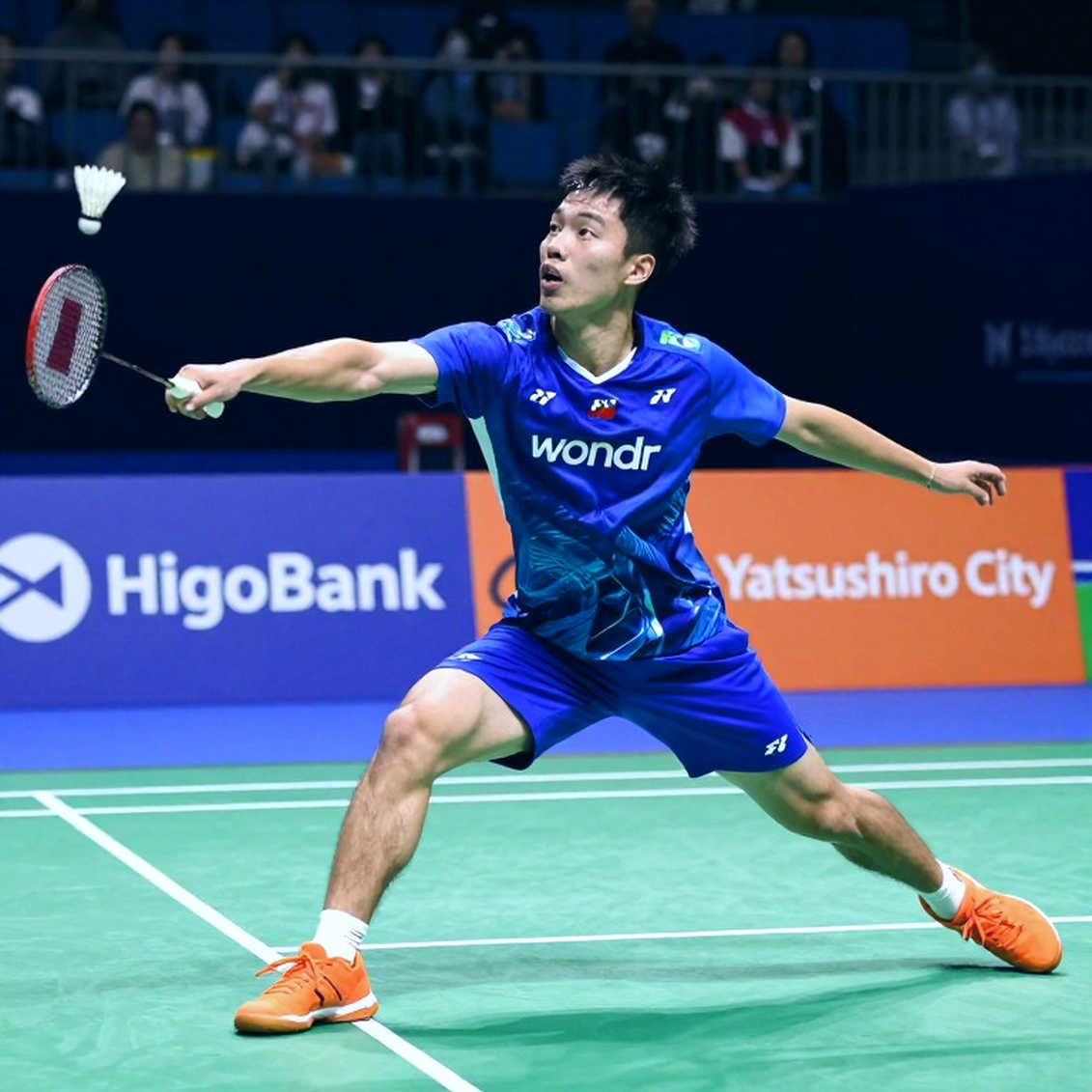 Alwi Farhan Trains with Kento Momota Ahead of Asian Games 2026: What Data Cannot Count Alwi Farhan Trains with Kento Momota Ahead of Asian Games 2026: What Data Cannot Count